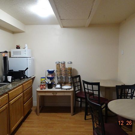 Budget Motel Delta Bagian luar foto