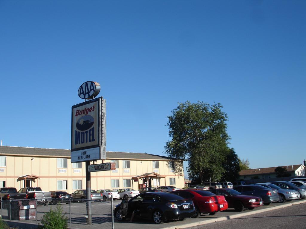 Budget Motel Delta Bagian luar foto