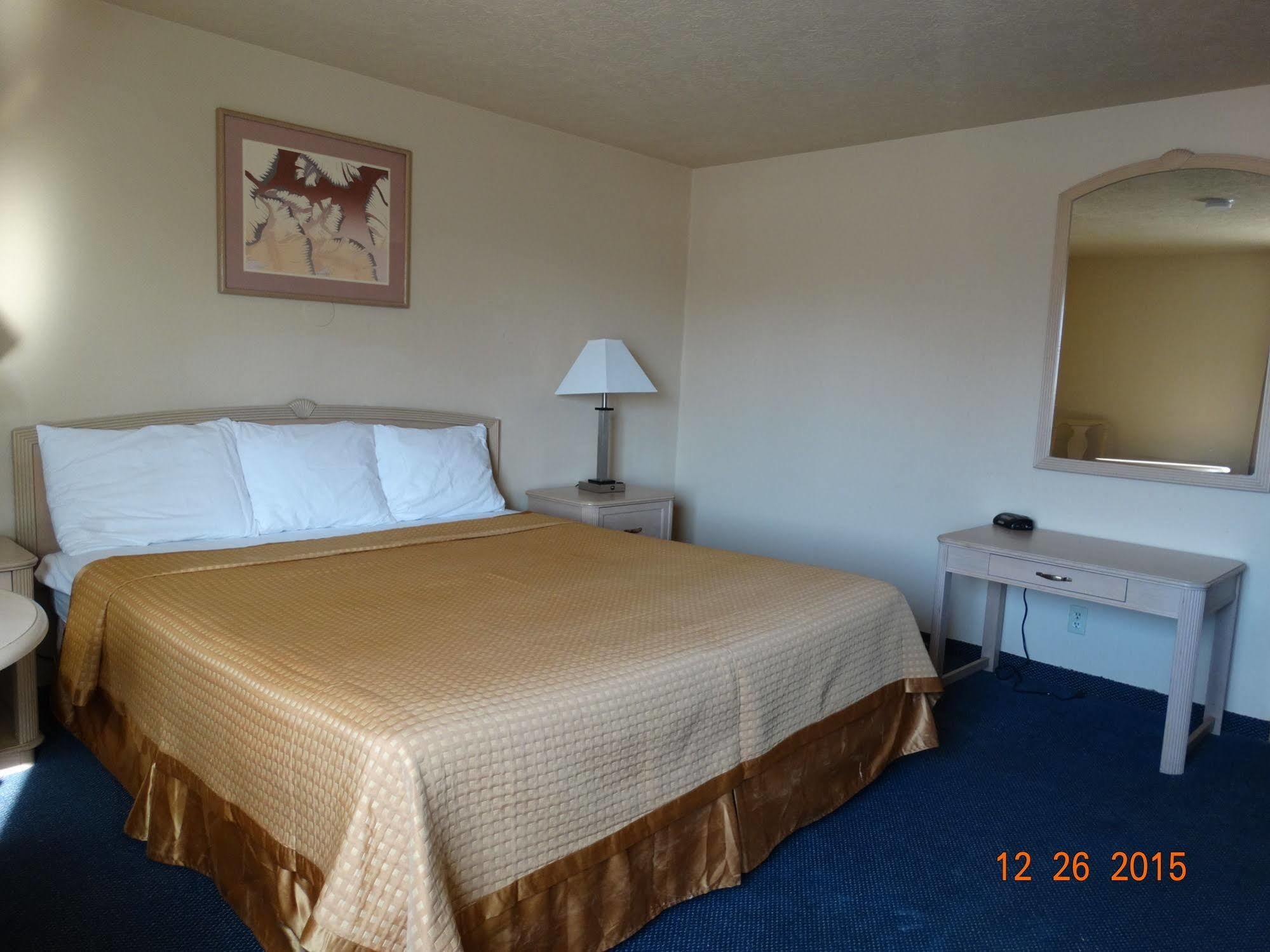 Budget Motel Delta Bagian luar foto